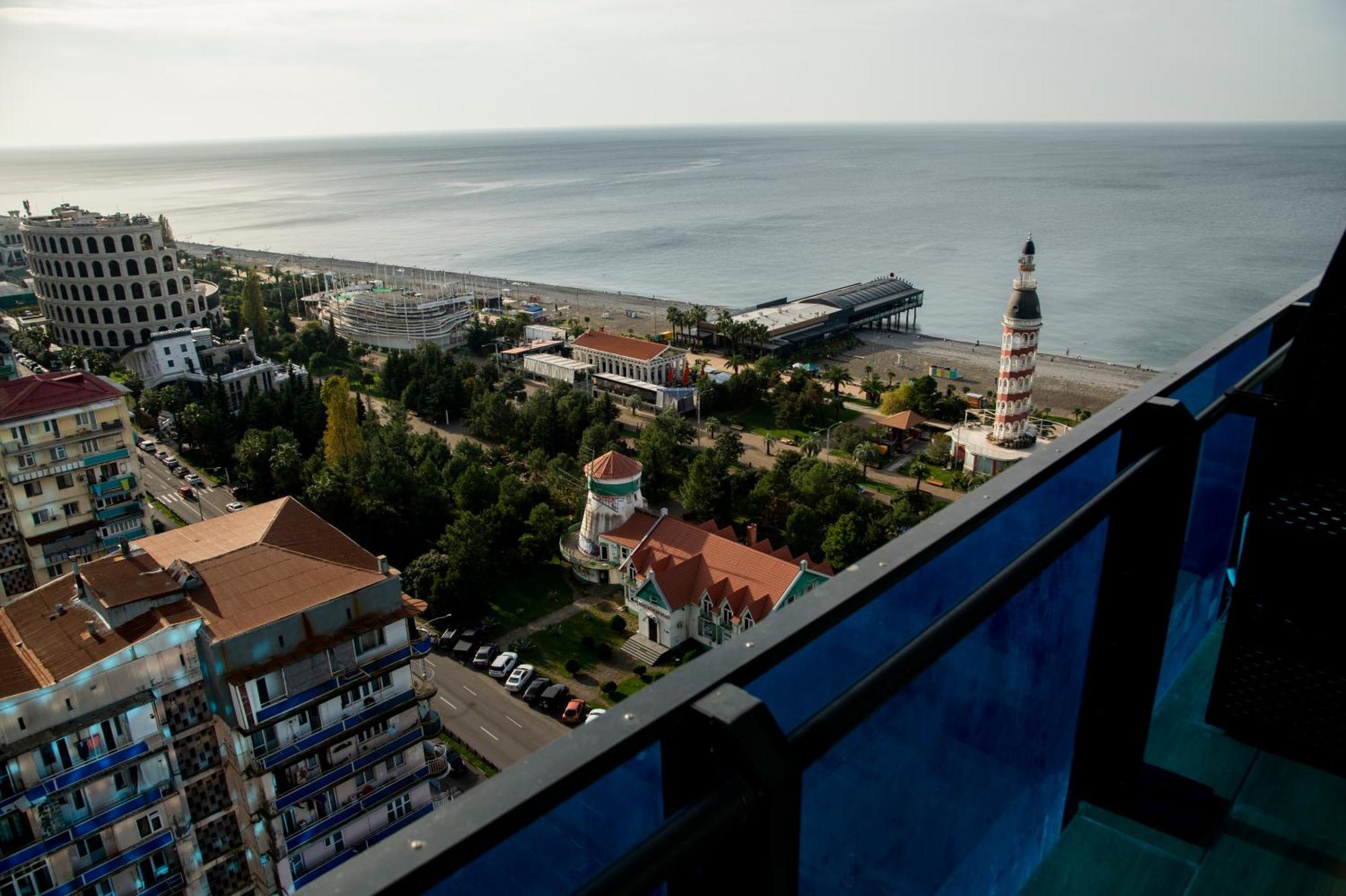 Spend Your Time In Orbi City Batumi Zewnętrze zdjęcie